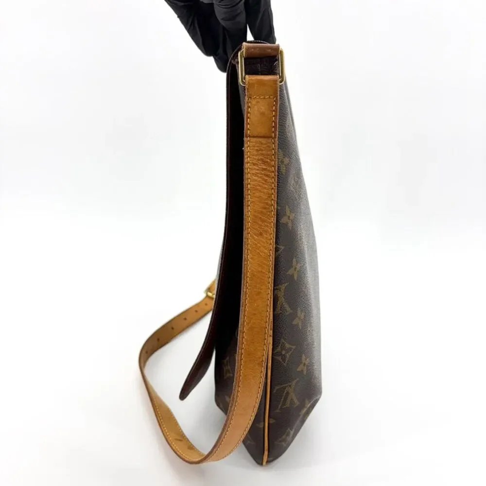 Louis Vuitton Monogram Musette Salsa Long